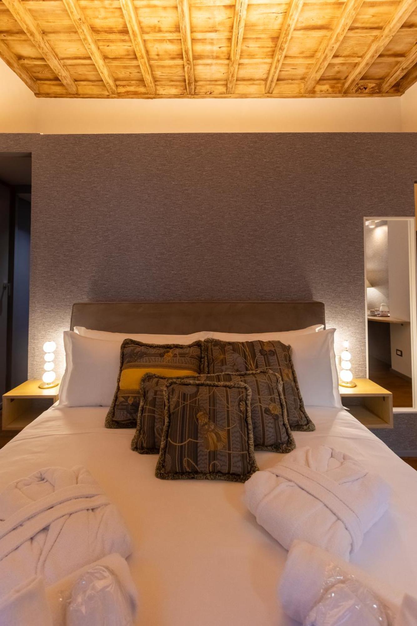 Fontana Di Trevi Roma Luxury Suite Exteriér fotografie