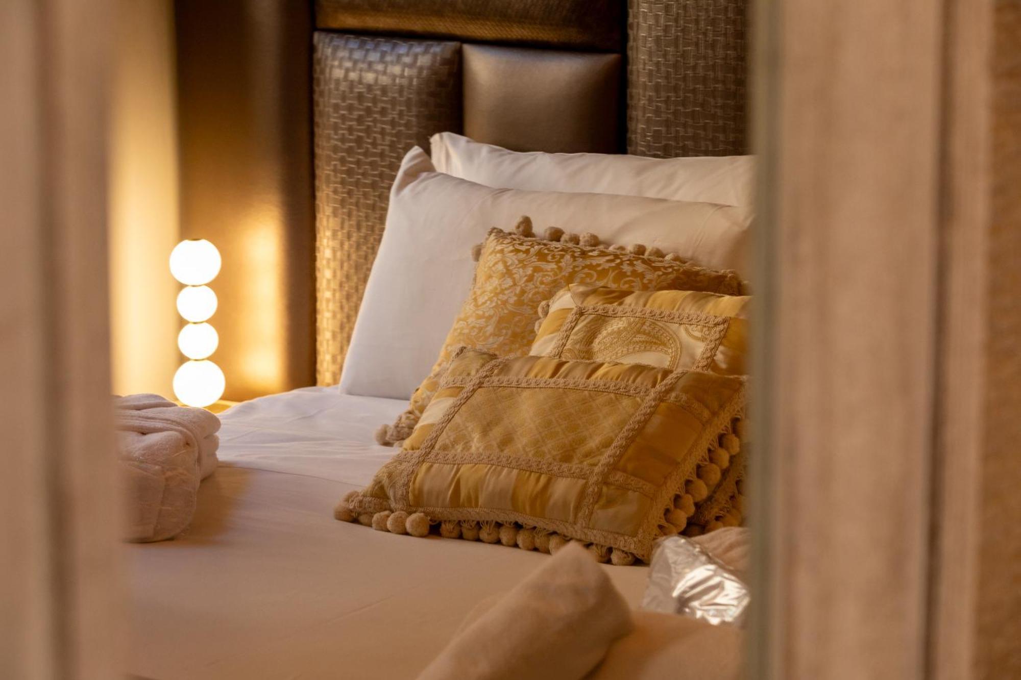 Fontana Di Trevi Roma Luxury Suite Exteriér fotografie